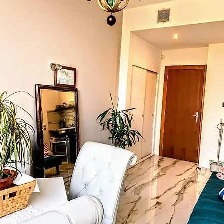 Yuri's Appartement *